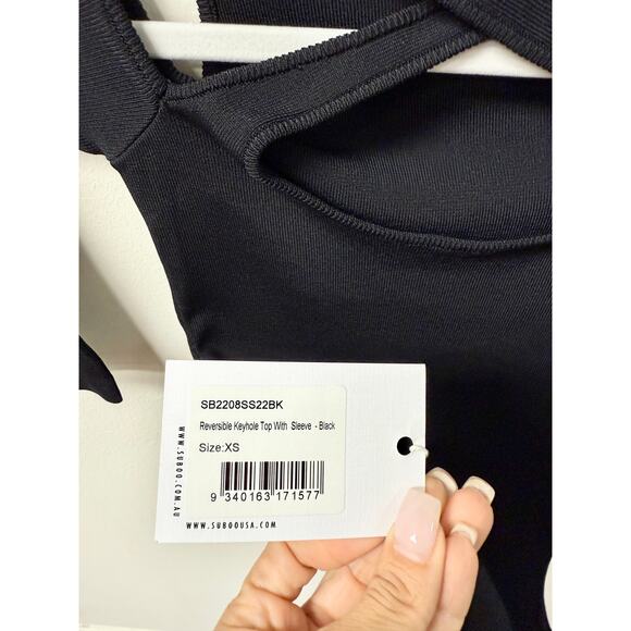 NWT Suboo The Dylan Long Sleeve Reversible Keyhole Top Black Womrn's Size XS - Picture 5 of 6